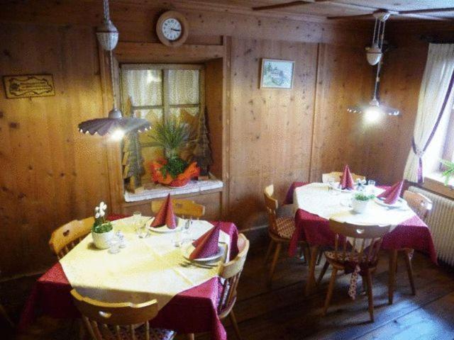Berggasthaus Agritur Moserhof Braies  Bagian luar foto