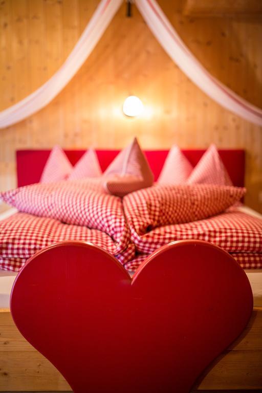 Berggasthaus Agritur Moserhof Braies  Bagian luar foto
