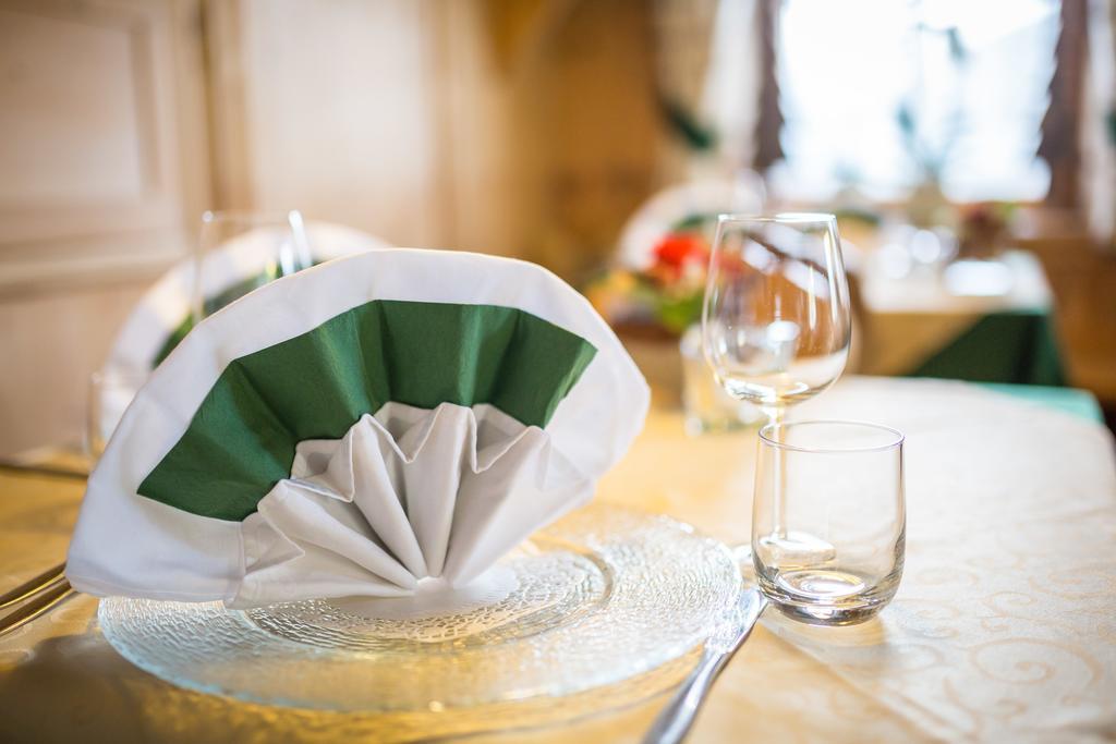 Berggasthaus Agritur Moserhof Braies  Bagian luar foto