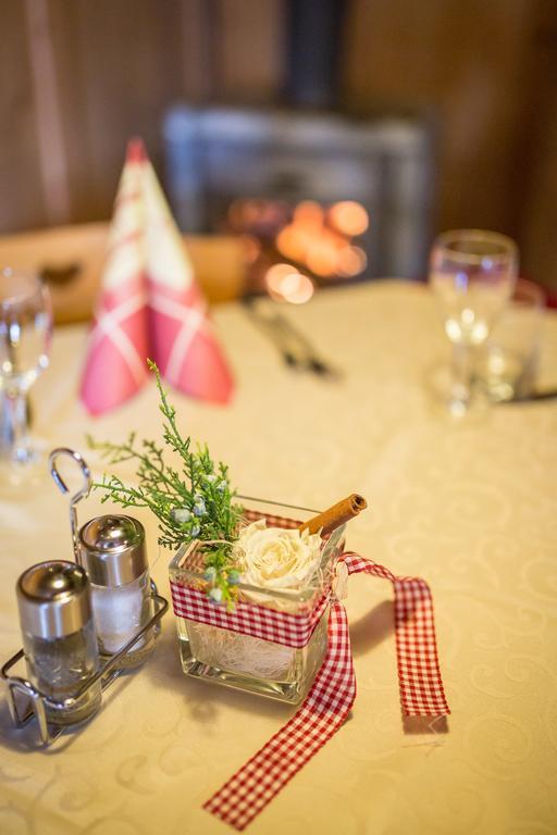 Berggasthaus Agritur Moserhof Braies  Bagian luar foto